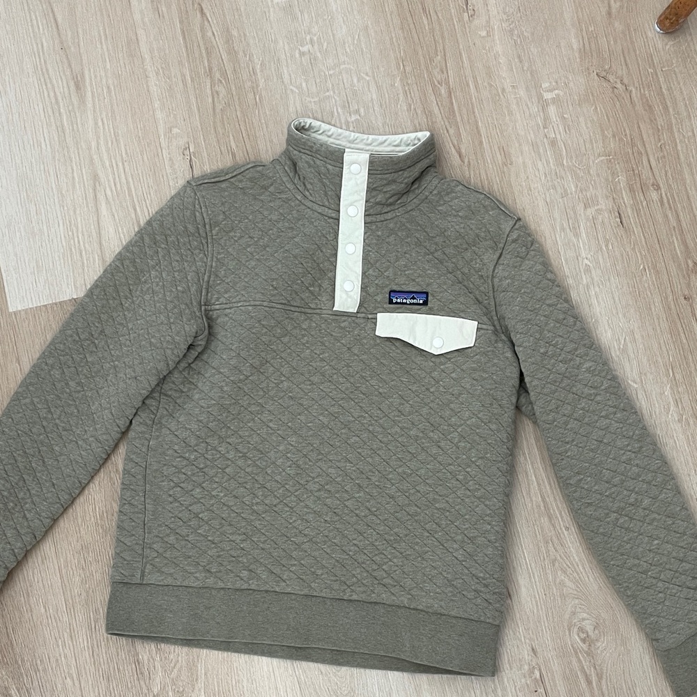 Women’s Patagonia Organic Cotton Quilt Snap-T Pullover in Celadon